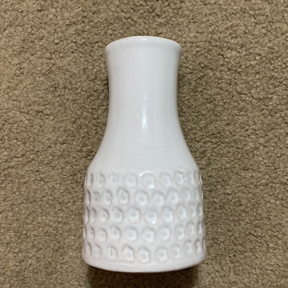White Textured Mini Vase - Picture 2 of 3